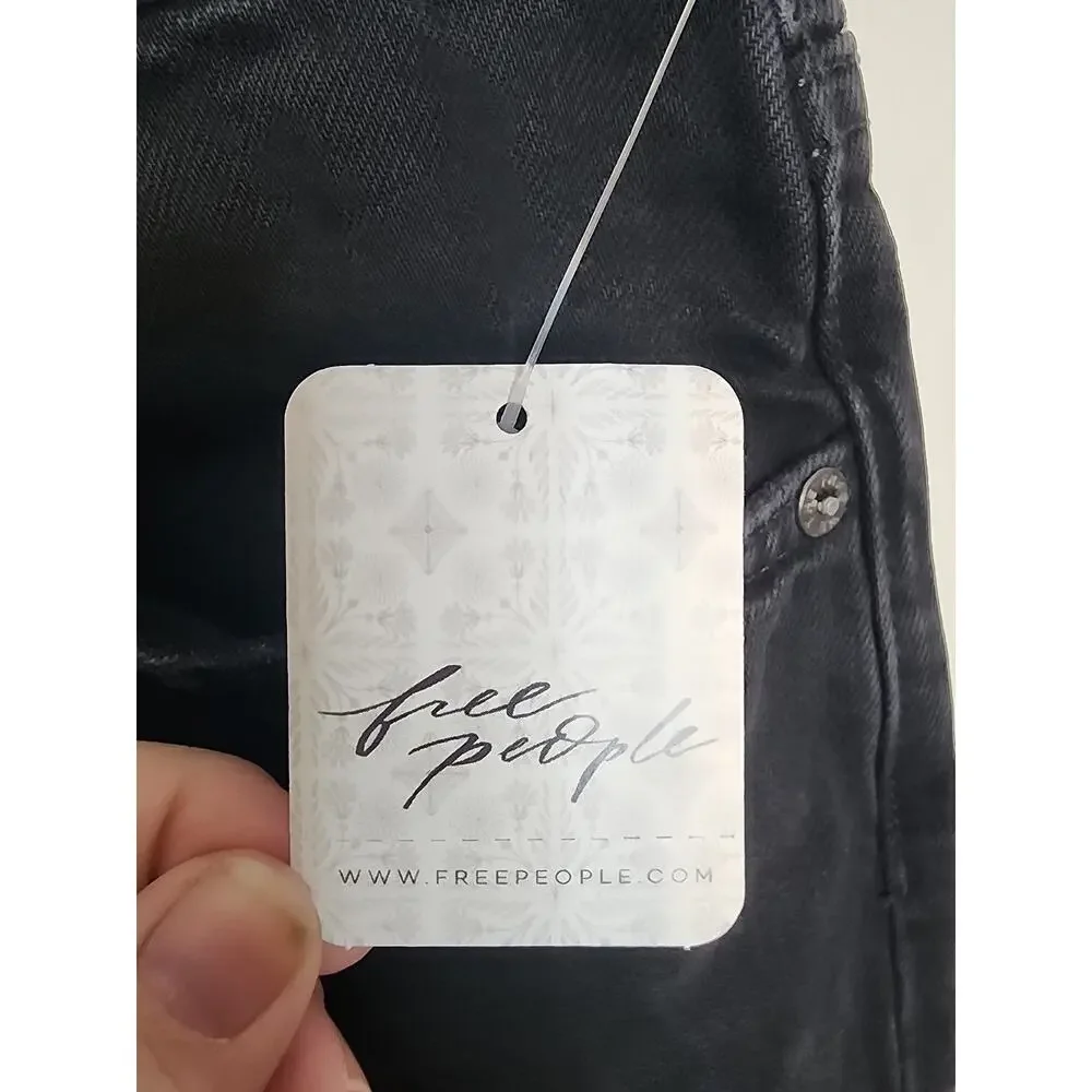Free People We the Free Maddie Midrise Straight Distressed Jeans Washed Black 29 - Picture 6 of 10